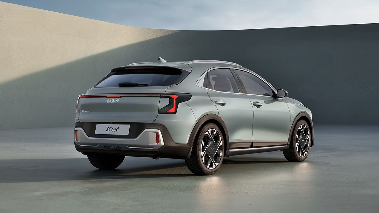 Kia reinventa el crossover: el nuevo XCeed combina una silueta elegante, tecnología inteligente y practicidad cotidiana