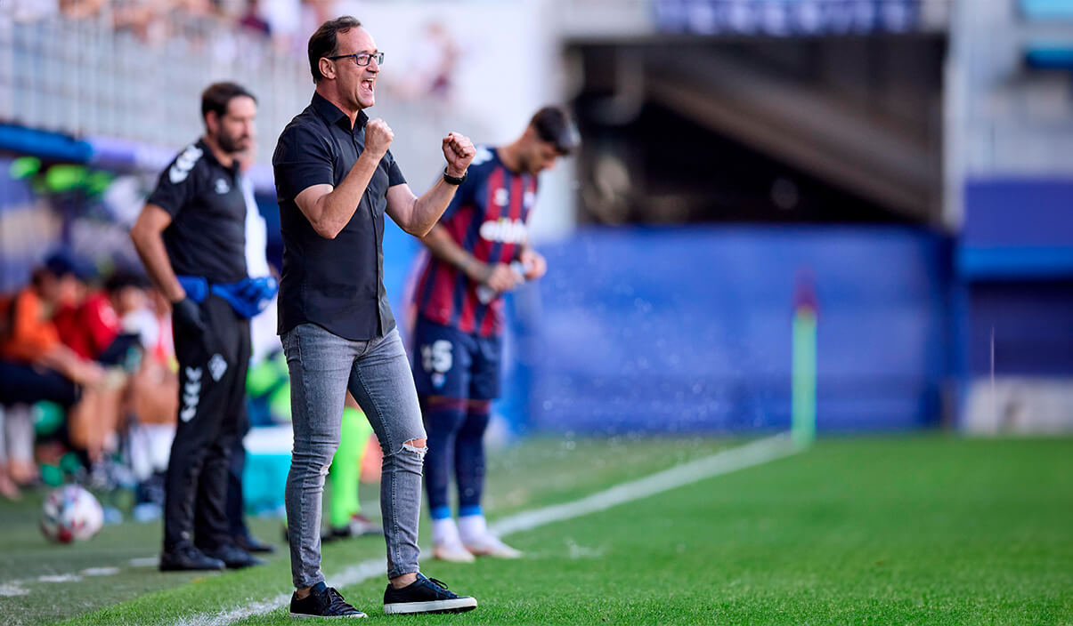Joseba Etxeberria y SD Eibar, un legado de fútbol y familia