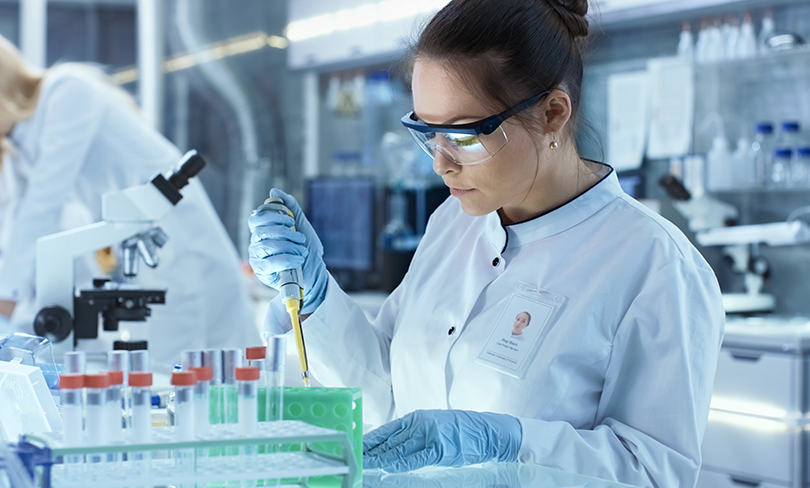 La Inteligencia Artificial revoluciona el sector farmacéutico